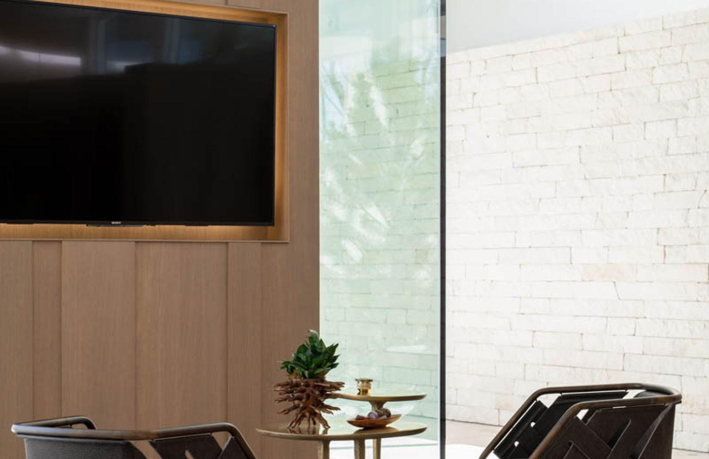 Blank Residence 22103