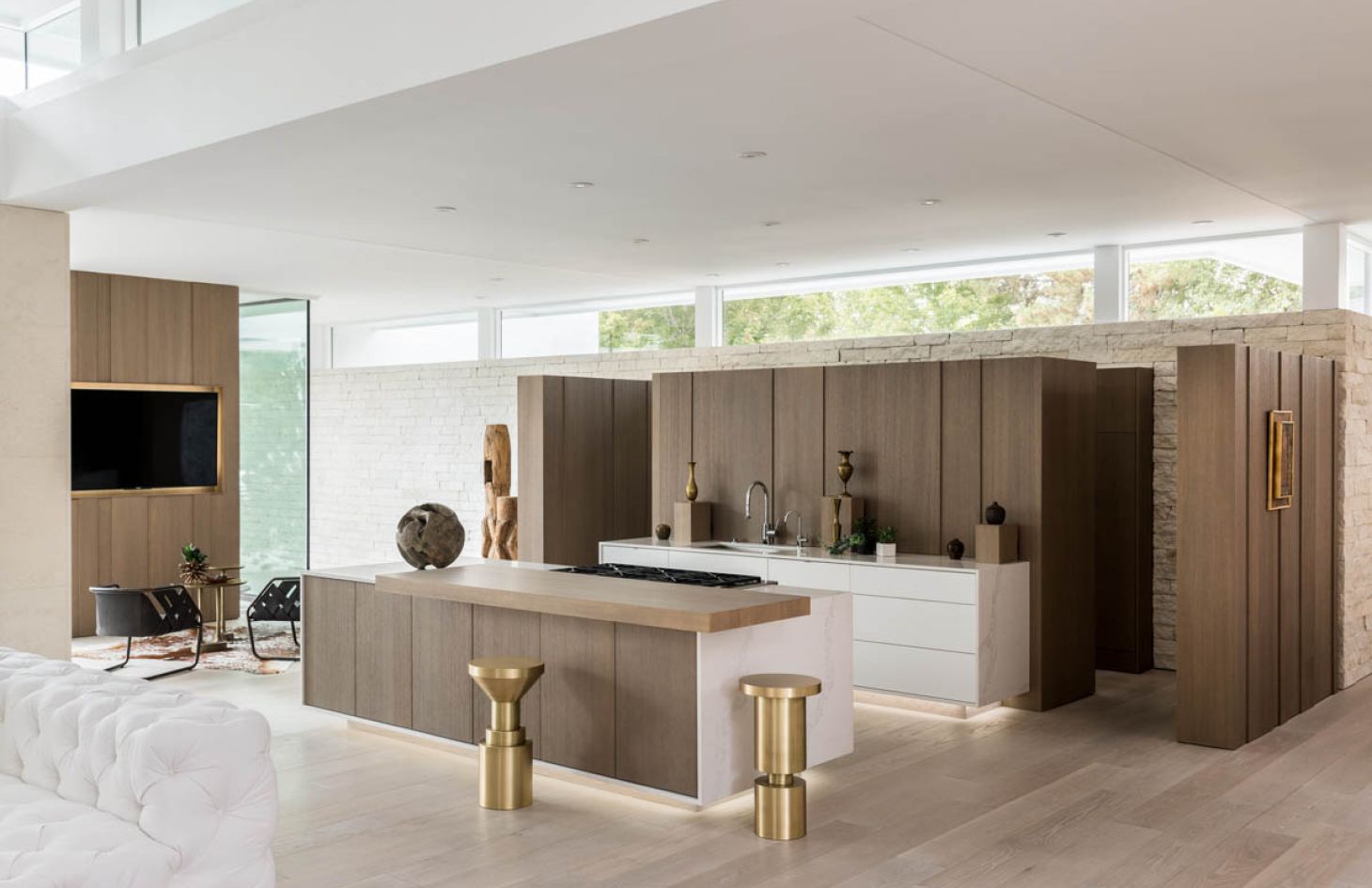 Blank Residence 17385