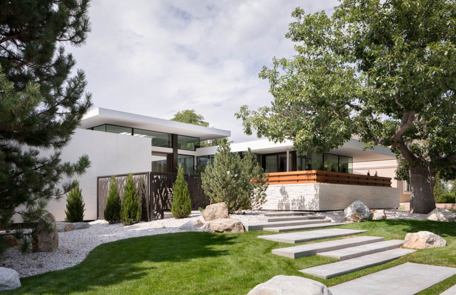 Blank Residence 17266